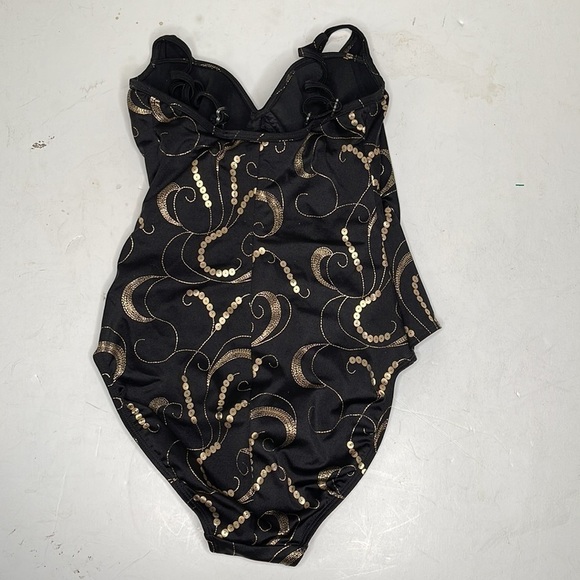 SHAPE FX One Piece Swimsuit Black and Gold Crossover with Gold Buckle Size 4 - Picture 2 of 12